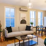 Stylish Duplex With Bosphorus View - Ac Elevator 公寓 伊斯坦布尔