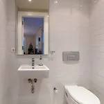 Stylish Duplex With Bosphorus View - Ac Elevator 公寓 *